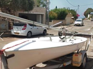 מפרשית דגם 420 למכירה