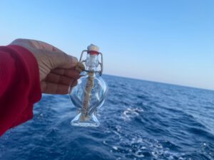 לטעות או להיות