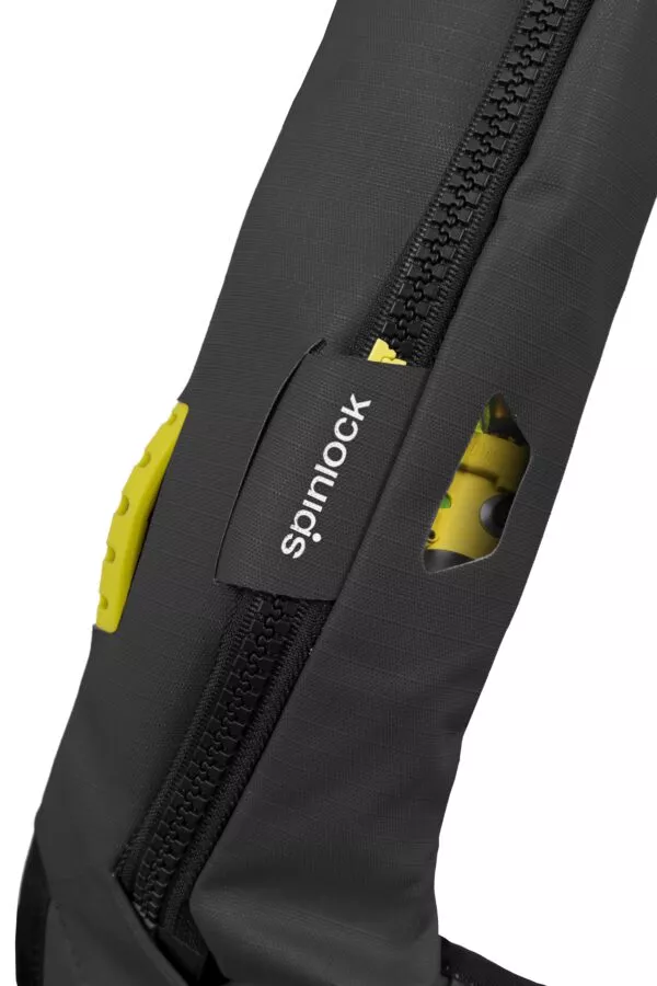 ⁦אפודת הצלה מתנפחת עם רתמה 170-N - SPINLOCK⁩ – תמונה ⁦4⁩